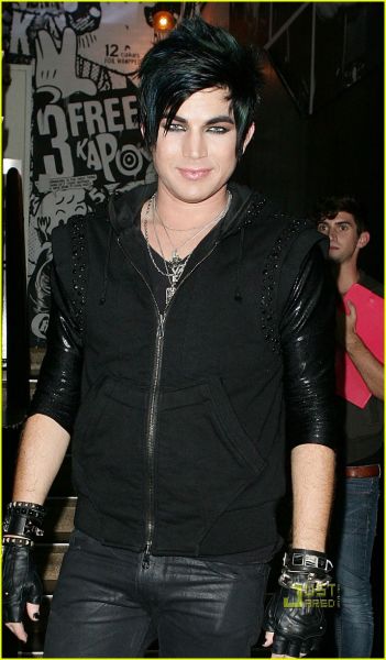 adam-lambert-mardi-gras-party-photocall-sydney-04.jpg