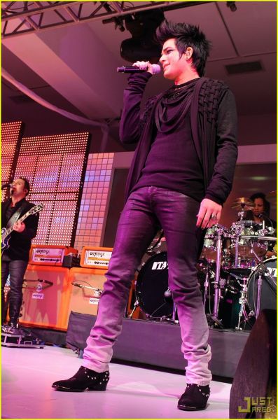 rihanna-adam-lambert-vevo-launch-25.jpg