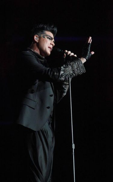 adam-lambert-051510-3.jpg