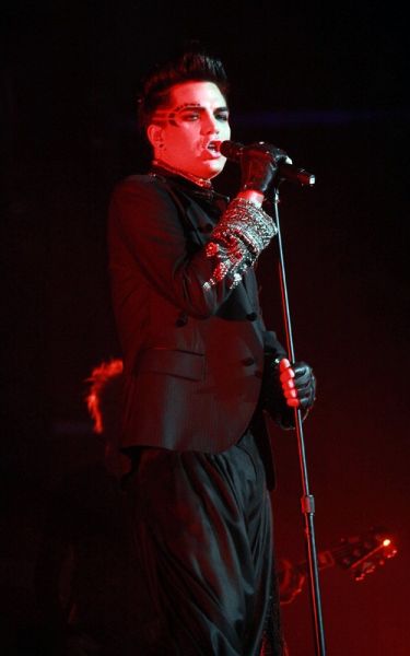 adam-lambert-051510-4.jpg