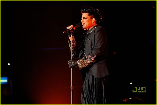 adam-lambert-wango-tango-09.jpg