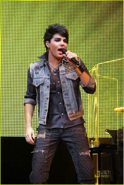 Créditos: justjared.buzznet.com 
