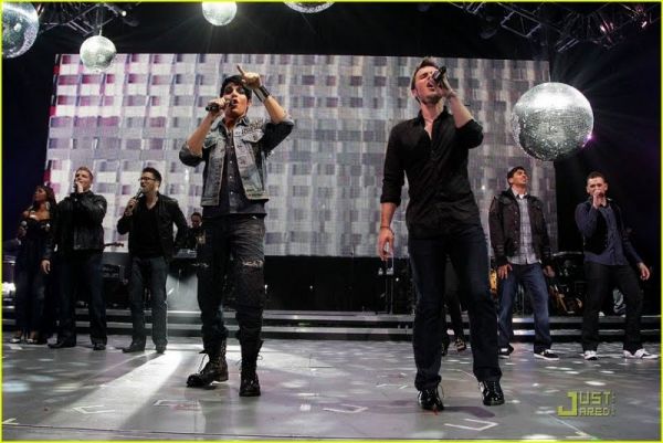 Créditos: justjared.buzznet.com 

