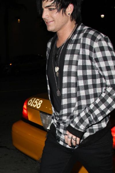 Singer_Adam_Lambert_6c2f.jpg