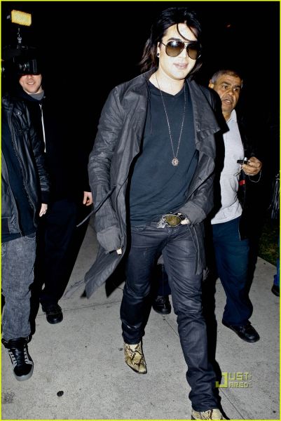 adam-lambert-boa-steakhouse-01.jpg