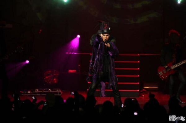 adamlambertliveinsydney18_800x533.jpg