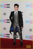 adam-lambert-sauli-koskinen-amas-2011-red-carpet-01.jpg