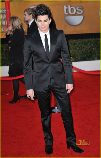 adam-lambert-2010-sag-awards-03.jpg