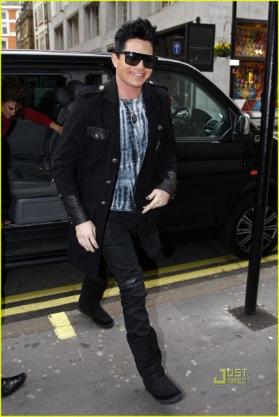 adam-lambert-top-man-13.jpg
