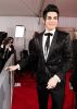 gallery_enlarged-adam-lambert-2010-grammy-awards-red-carpet-photos-02012010-18b.jpg