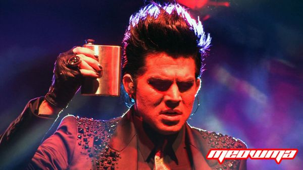 adam-lambert-stage-toast.jpg