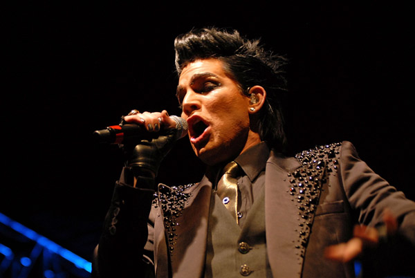 adam_lambert_performs_at_the_4th_annual_gridlock_la_new_years_eve_bash_arielriann_tcc_1732_842AL.jpg