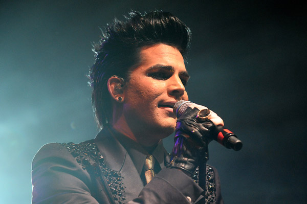 adam_lambert_performs_at_the_4th_annual_gridlock_la_new_years_eve_bash_arielriann_tcc_26732_842AL.jpg