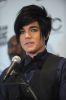 adam_lambert_announces_2009_ama_-2.jpg