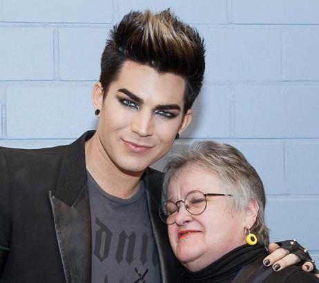 Créditos: Adam Lambert TV
