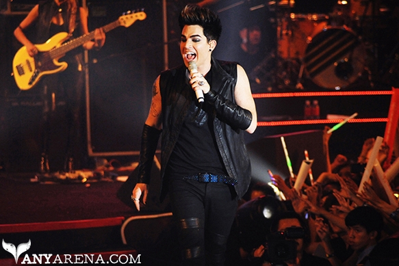 H-ARTISTRY-2013-FEAT-ADAM-LAMBERT_119145.jpg