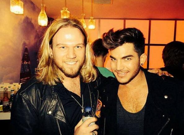 Créditos: adamlambert_ir
