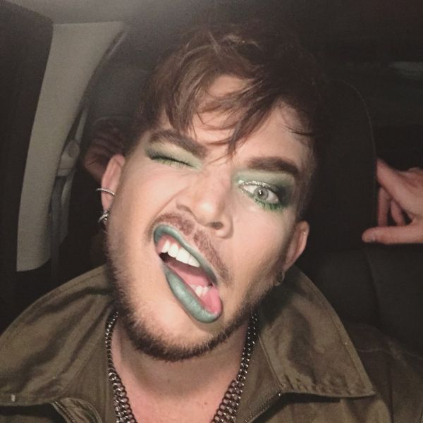 Créditos: Adam Lambert
