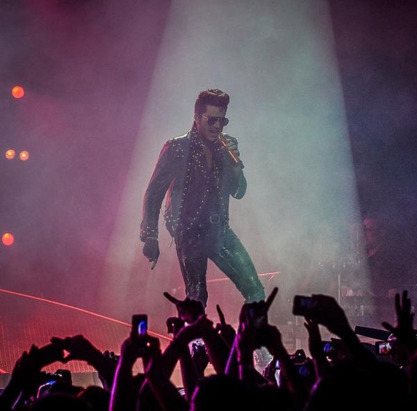 Créditos: @adamlambert_pic
