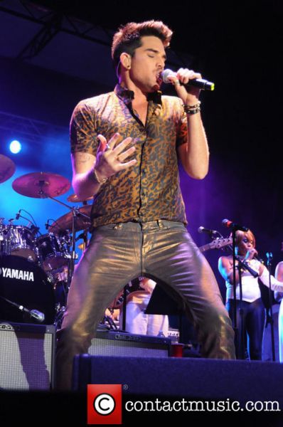 adam-lambert-adam-lambert-performs-live-at_3823996.jpg