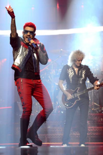 adam-lambert-and-brian-may-of-queen-adam-lambert-perform-at-sap-on-picture-id803823622.jpg