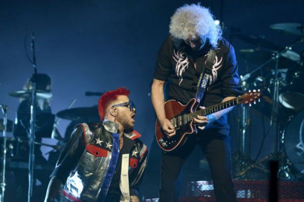 adam-lambert-and-brian-may-of-queen-adam-lambert-perform-at-sap-on-picture-id803833592.jpg