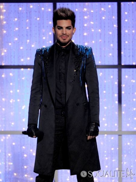 adam-lambert-divas-live-red-carpet-12172012-64-675x900.jpg