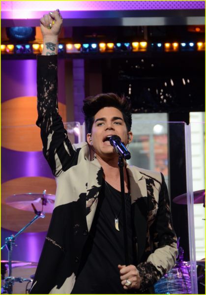 adam-lambert-good-morning-america-01.jpg