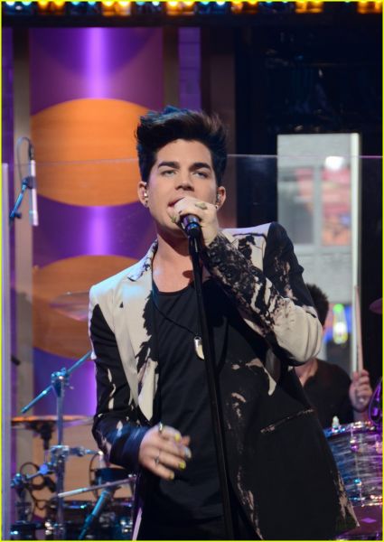 adam-lambert-good-morning-america-04.jpg