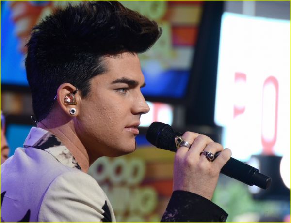 adam-lambert-good-morning-america-06.jpg