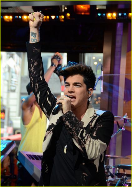 adam-lambert-good-morning-america-12.jpg