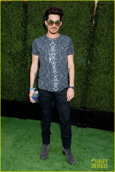 adam-lambert-hammer-time-at-just-jared-summer-kick-off-party-presented-by-mcdonalds-01.jpg