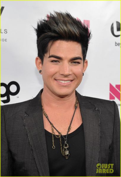 adam-lambert-logo-newnownext-awards-16.jpg