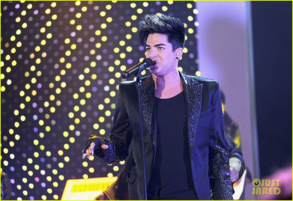 adam-lambert-logo-newnownext-awards-20.jpg