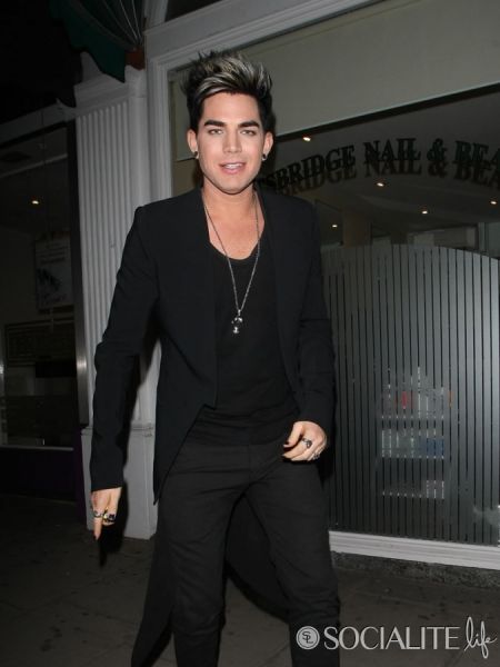 adam-lambert-london-06212012-03-675x900.jpg