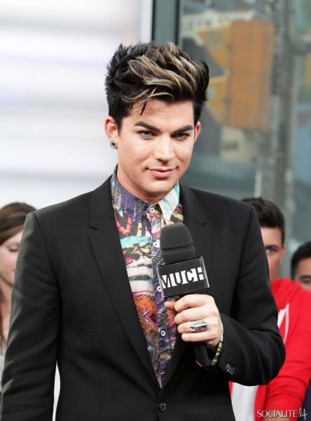 adam-lambert-much-music-live-05292012-08-667x900.jpg