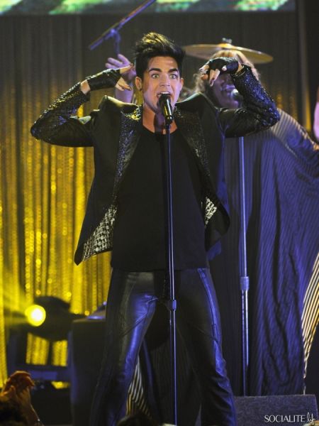 adam-lambert-newnownext-04052012-23-675x900.jpg