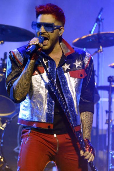 adam-lambert-of-queen-adam-lambert-performs-at-sap-center-on-june-29-picture-id803818382.jpg