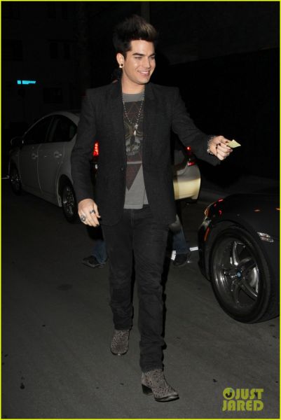 adam-lambert-omg-officially-31-01.jpg