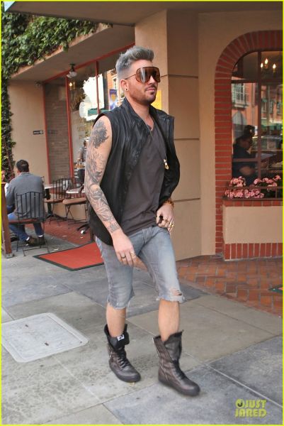 adam-lambert-tattooed-guns-sight-you-can-miss-15.jpg