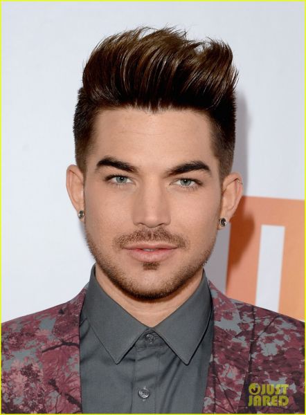 adam-lambert-trevorlive-la-2013-13.jpg