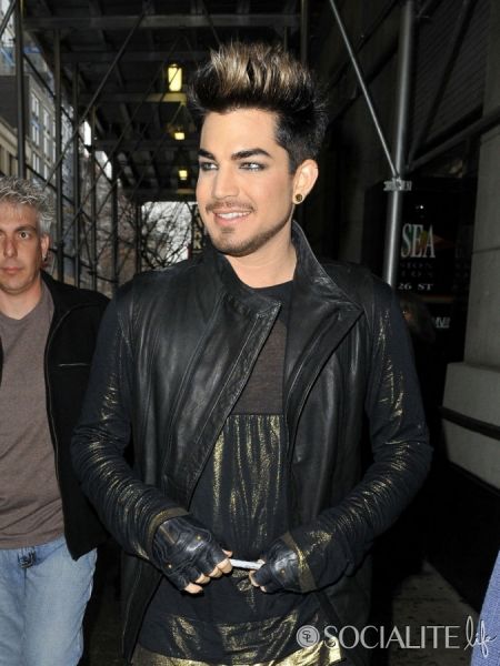 adam-lambert-wendy-williams-12102012-06-675x900.jpg