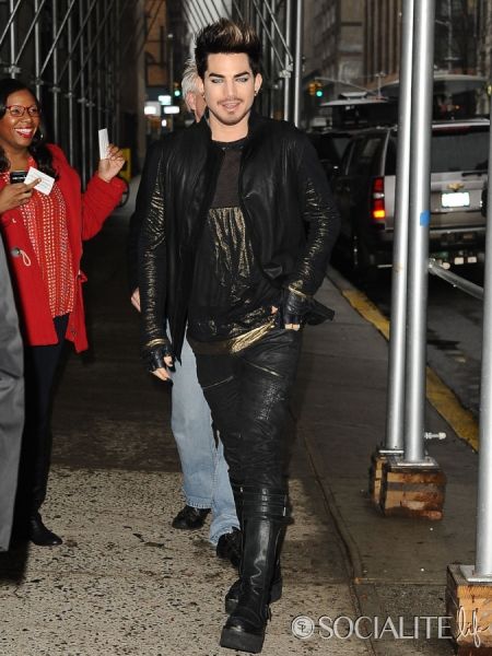 adam-lambert-wendy-williams-12102012-08-675x900.jpg