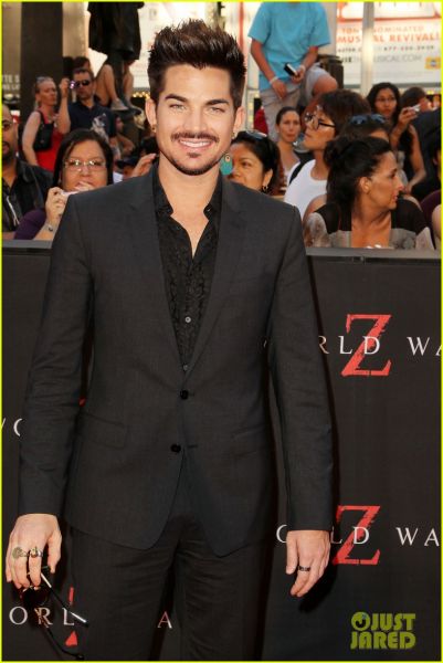 adam-lambert-world-war-z-nyc-premiere-09.JPG