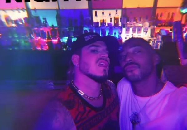 Créditos: @browncharl

