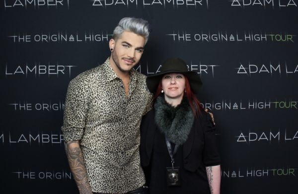Créditos: Adam Lambert Fans

