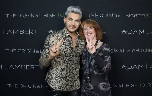 Créditos: Adam Lambert Fans
