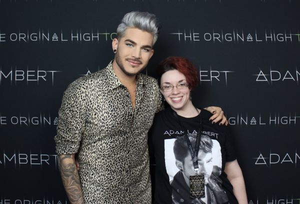 Créditos: Adam Lambert Fans
