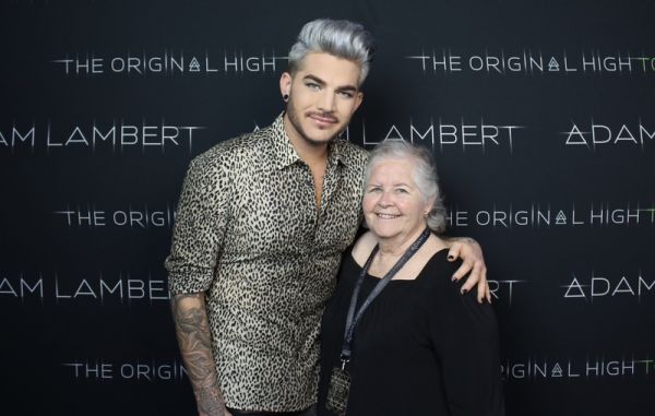 Créditos: Adam Lambert Fans
