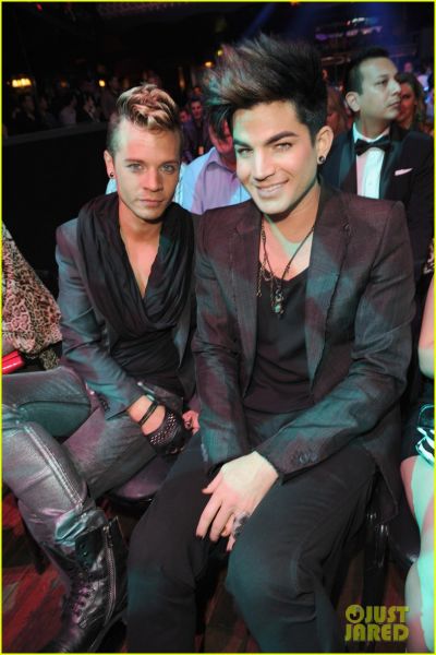 just_adam-lambert-logo-newnownext-awards-11_28229.jpg